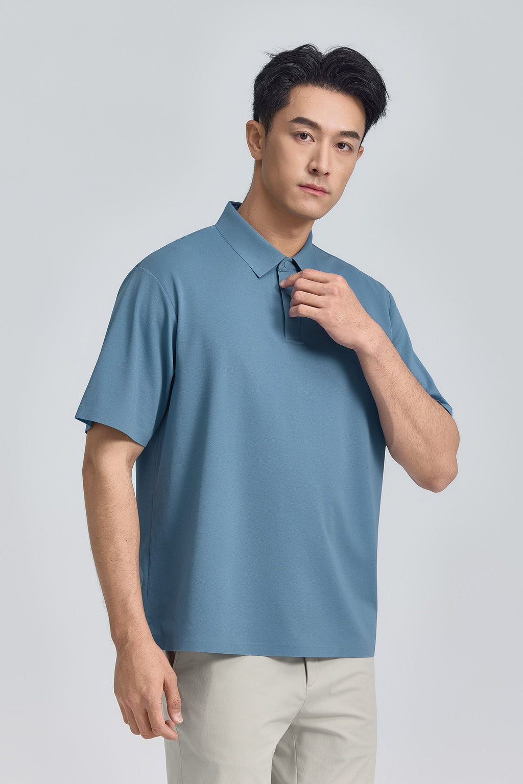 Polo piqué avec patte de boutonnage dissimulée | Bleu mystique BLE128